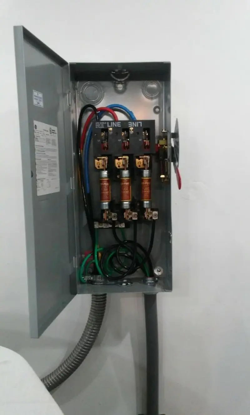 Three-phase disconnect switch installed for Electrical Wiring & Rewiring in Lochsloy